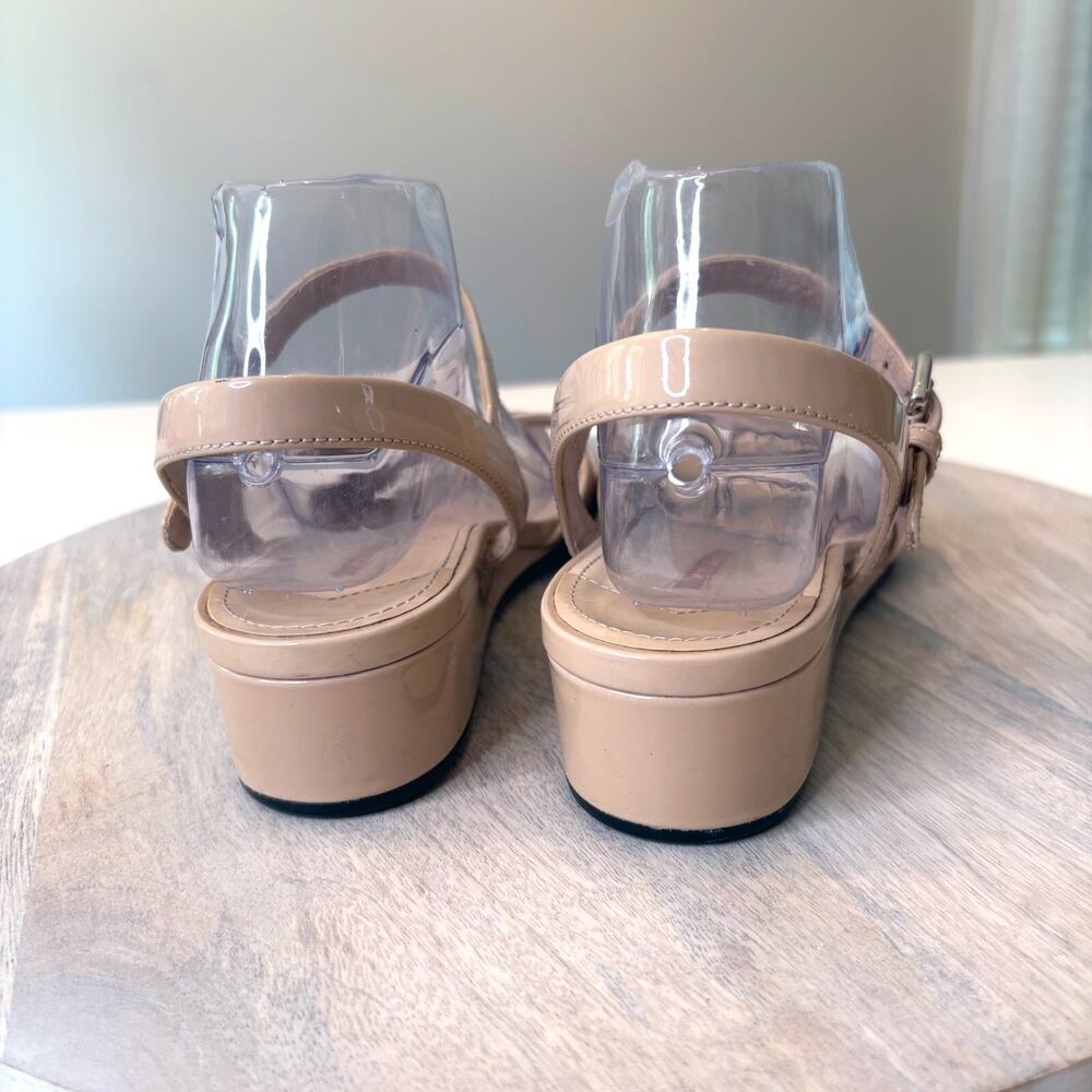 Vintage Authentic Prada Calzature Donna Nude Patent Leather Sandals US Size 9 - Picture 10 of 13
